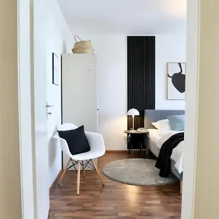 Sabe Apartment: Balcony + Free Parking + Netflix Wuppertal Exterior foto