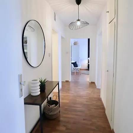 Sabe Apartment: Balcony + Free Parking + Netflix Wuppertal Exterior foto